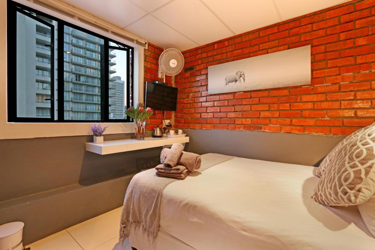 The Rhino Hotel & Apartments Κέιπ Τάουν Εξωτερικό φωτογραφία